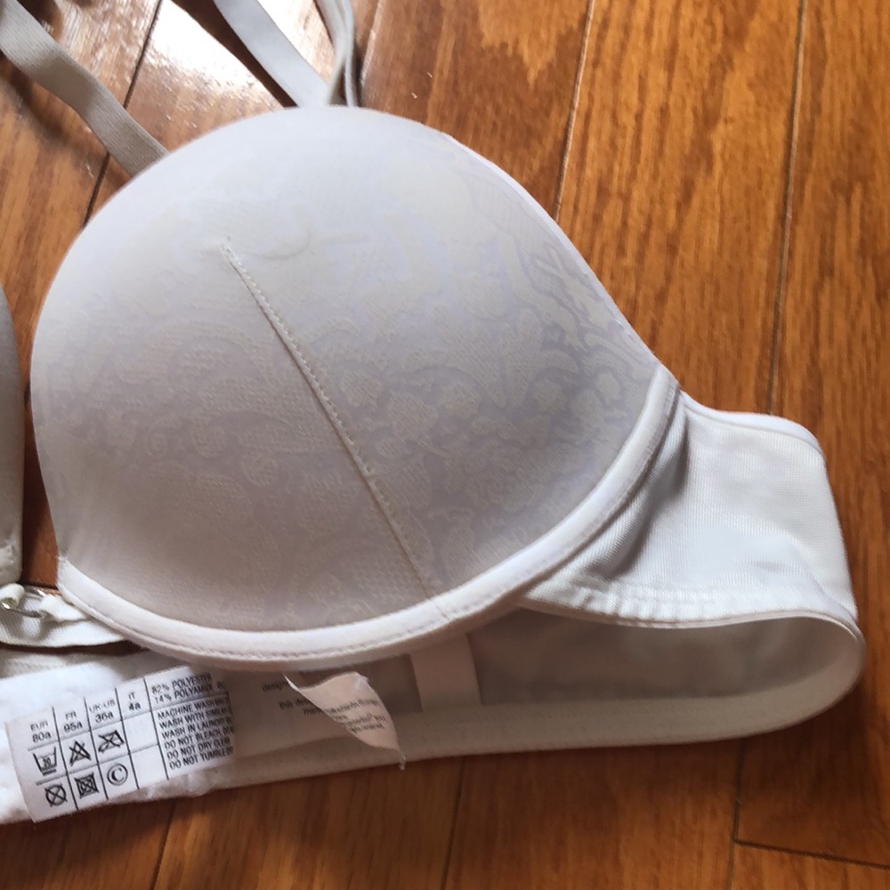 Ladies bra - Picture 3 of 4